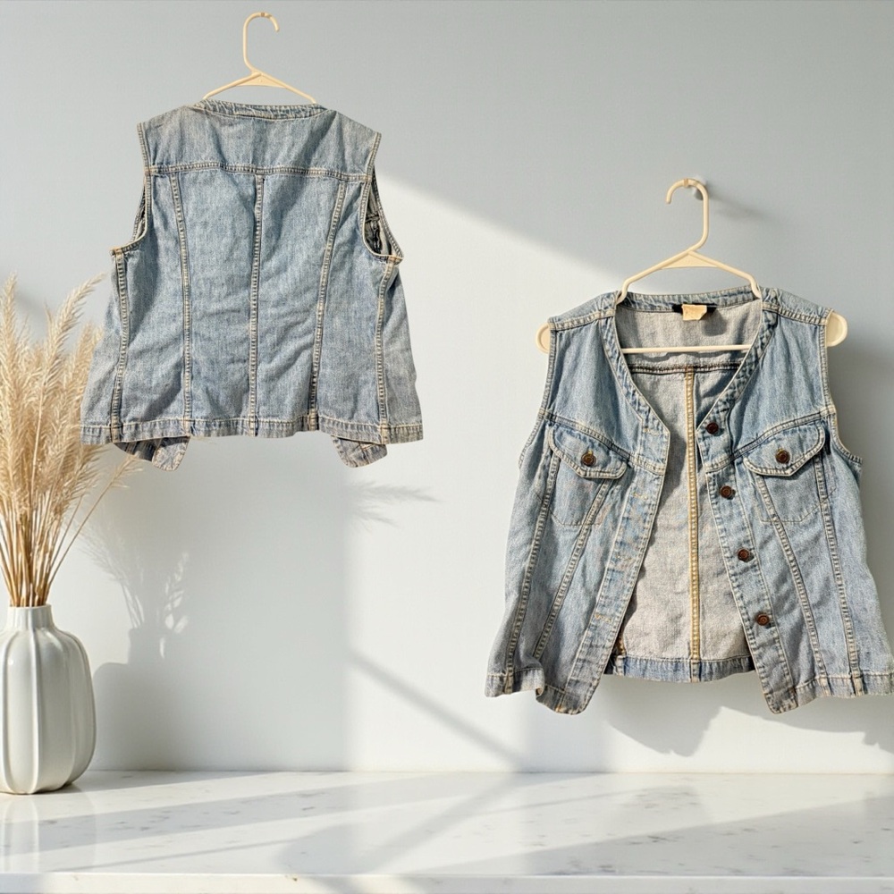 Classic Blue Jean Sleeveless Jacket